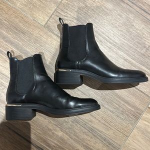 Zara chelsea boots